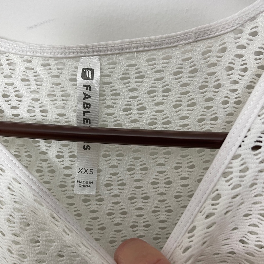 Fabletics Cindy L/S White Mesh‎ Cold Shoulder Top - Picture 5 of 5